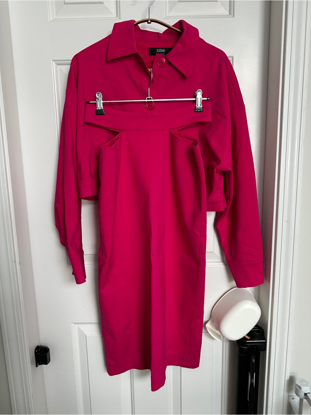 ICÔNE Simons Fuchsia Cutout Skirt S with Cropped Jacket M
